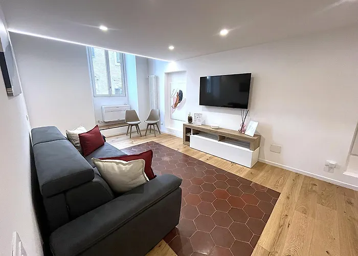 Fiammetta 11 By A&f *