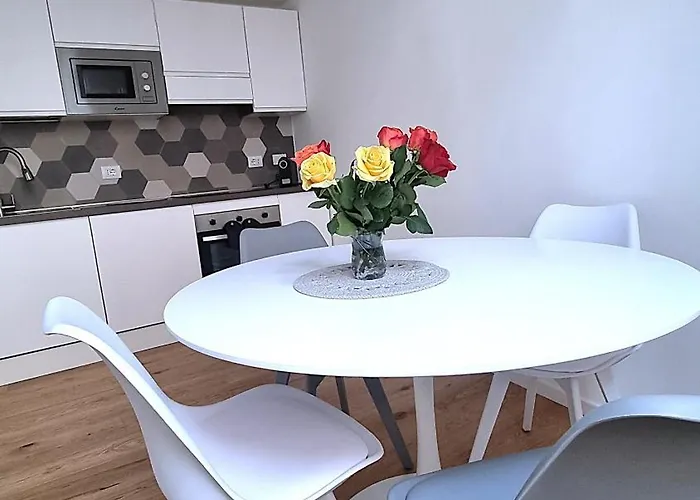 Fiammetta 11 By A&f Apartment