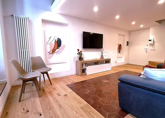 Fiammetta 11 By A&f Apartment